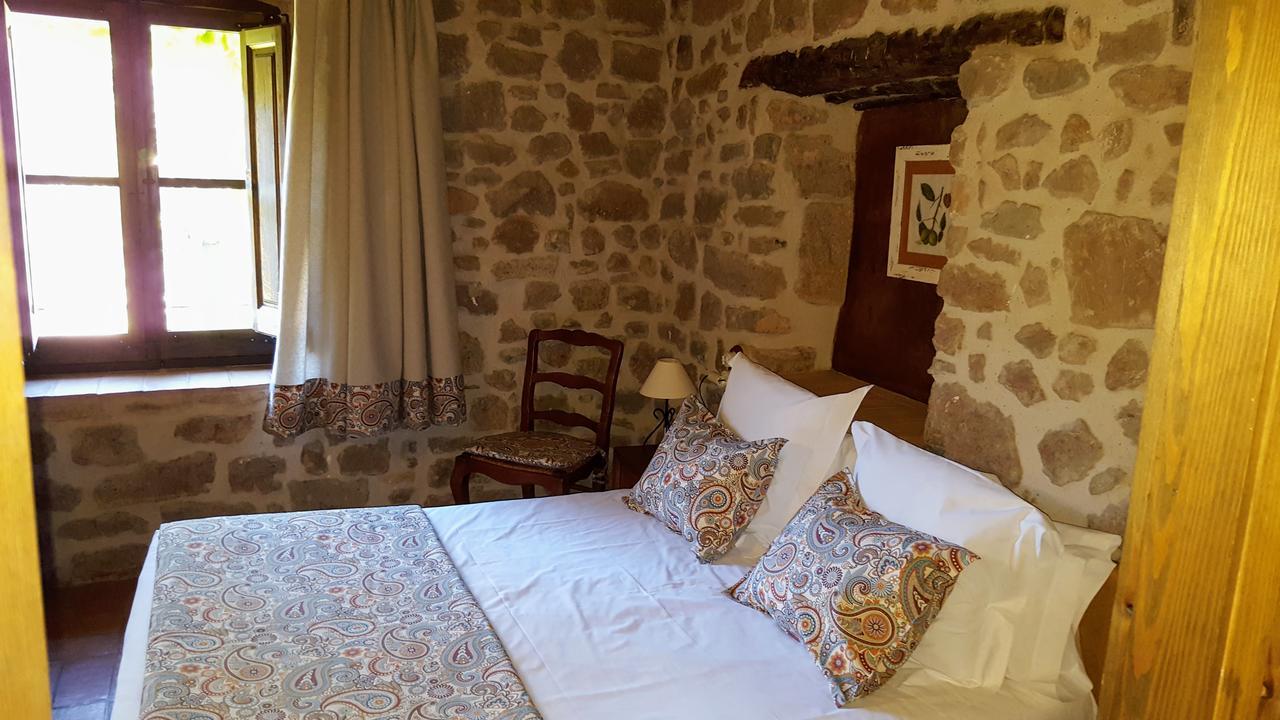 Villa La Torre Blanca Cardona Esterno foto