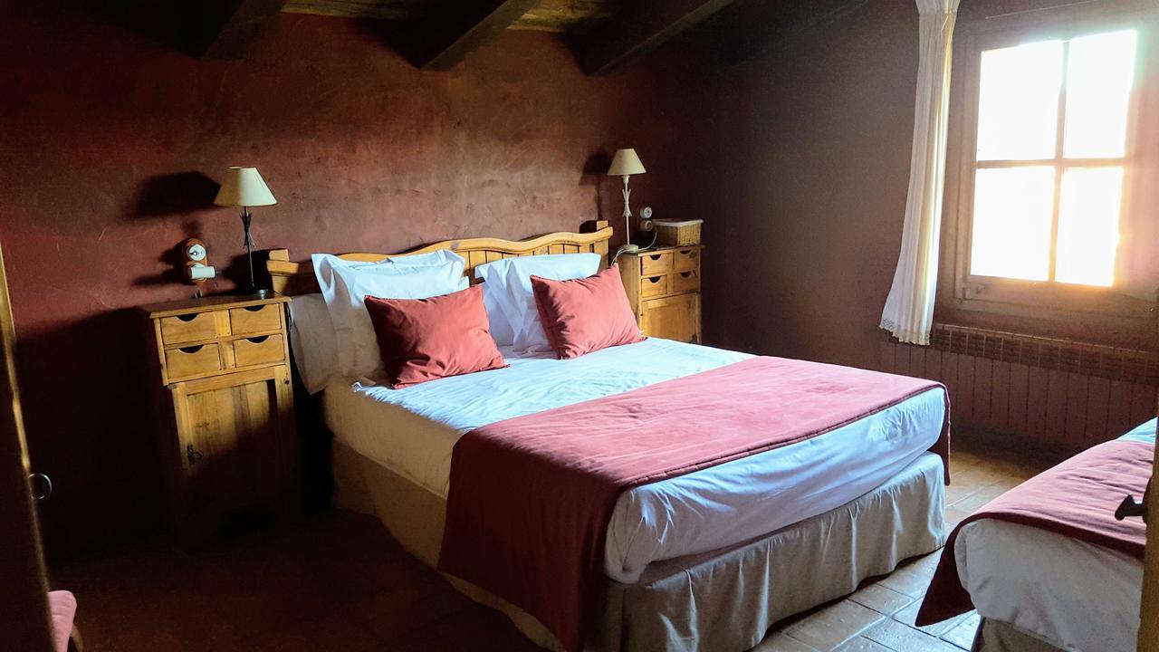 Villa La Torre Blanca Cardona Esterno foto